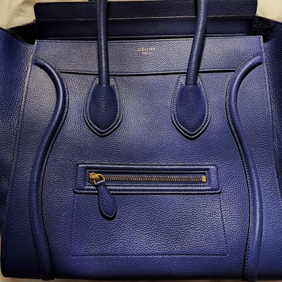 100% Authentic Céline Bag regular size! Luggage - Picture 9 of 14